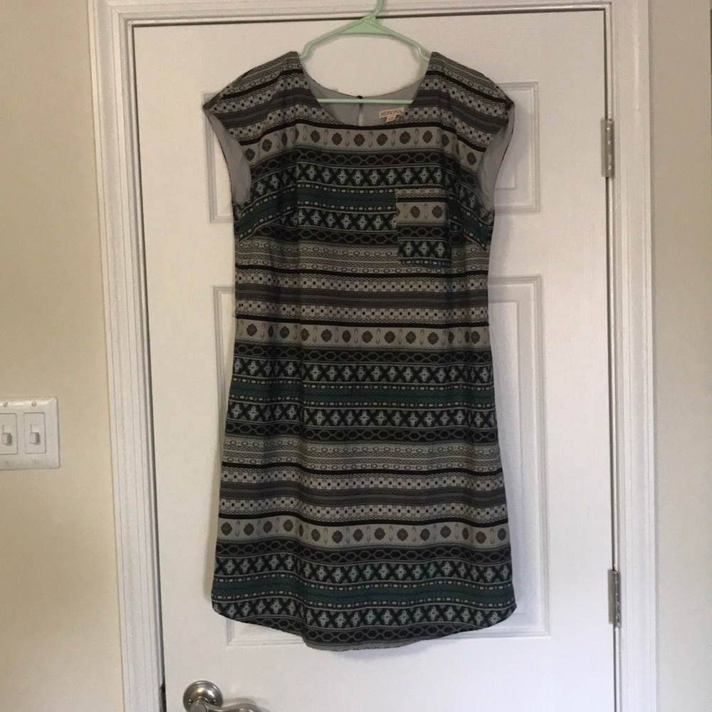 super cute tribal print dress!